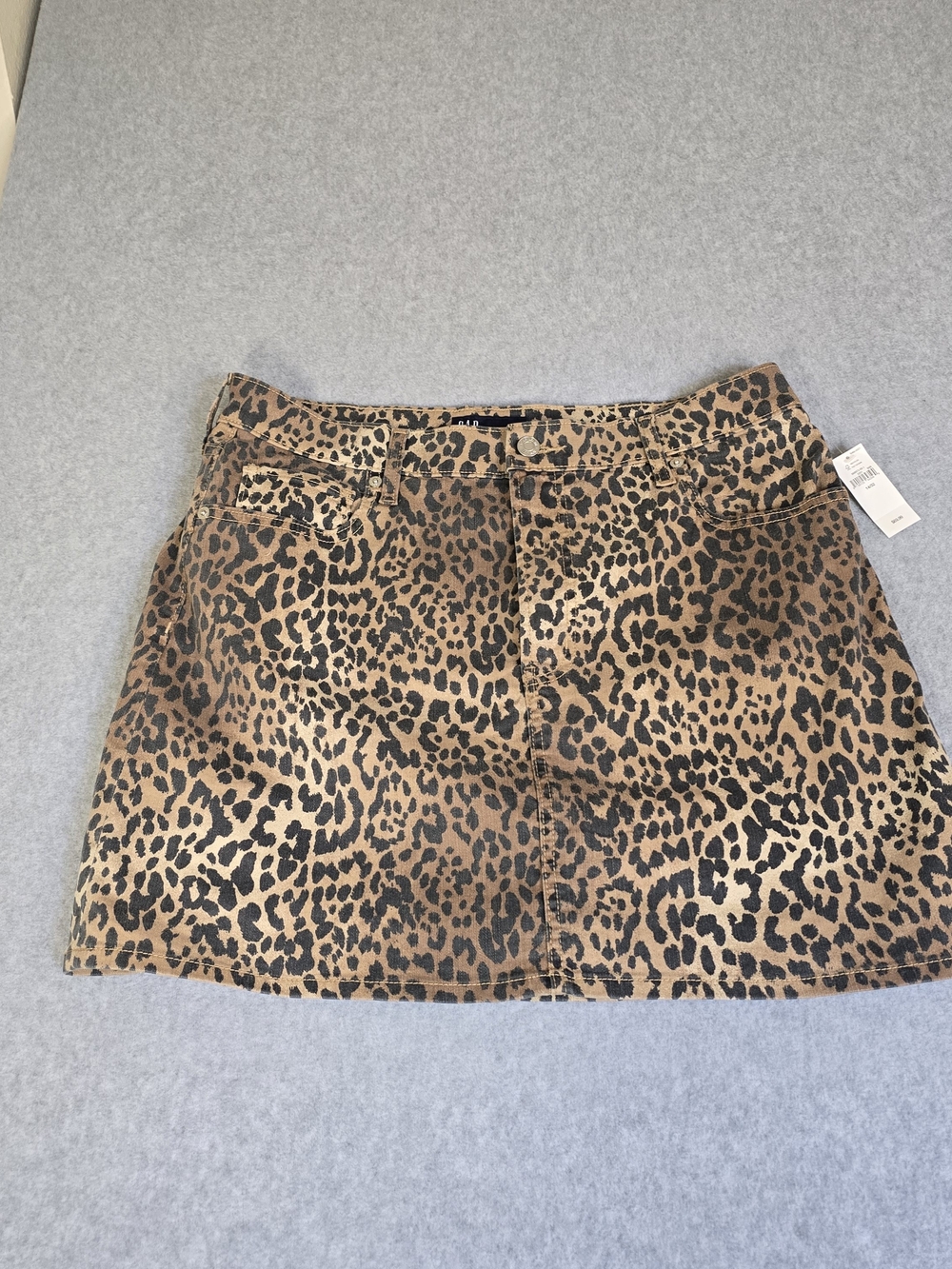 GAP Denim Leopard Print Mini Skirt Women’s 14/32 NWT Animal Print $69.99